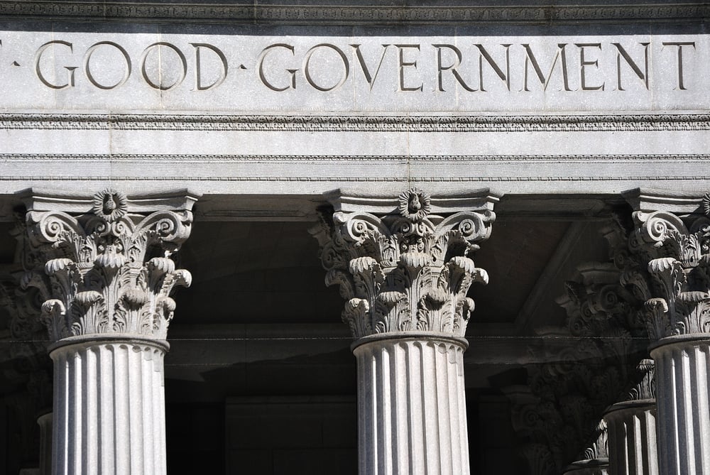 Good Government inscription on a New York City court house.